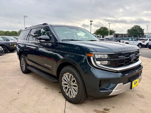 New 2026 Ford Expedition Platinum AWD/4WD image 9