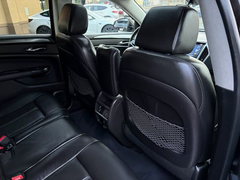 Used 2015 Cadillac SRX FWD image 22
