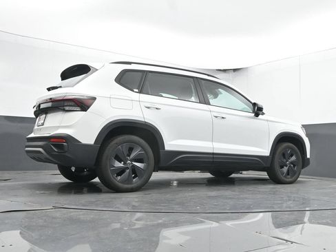Used 2026 Volkswagen Taos S FWD image 41