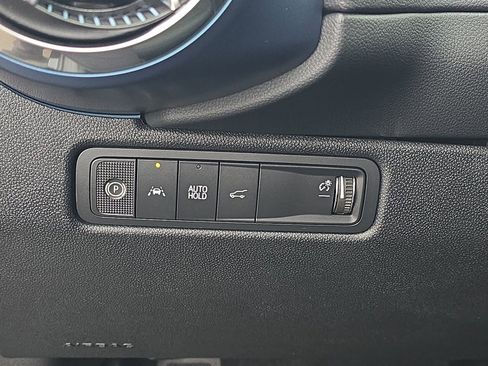 New 2026 Chevrolet Equinox EV LT image 26