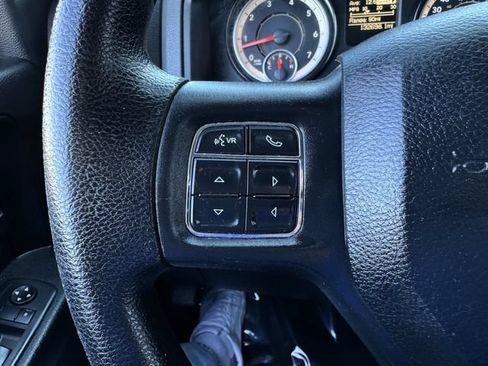 Used 2017 RAM 1500 Express w/ Express Value Package RWD image 21