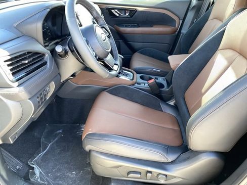 New 2025 Subaru Forester Touring image 10