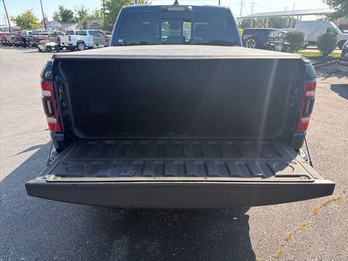 Used 2022 RAM 1500 Limited AWD/4WD image 9
