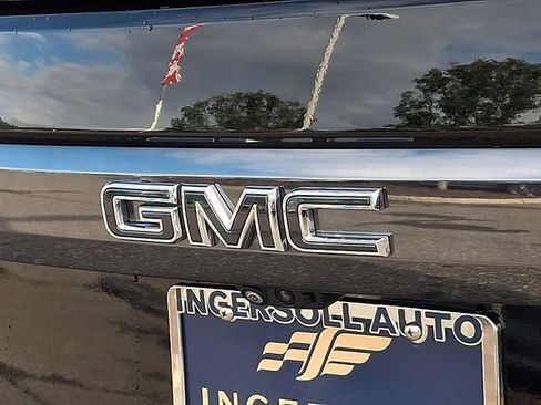 Used 2023 GMC Yukon Denali Ultimate AWD/4WD image 35