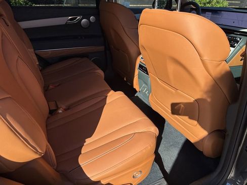 New 2026 Genesis GV80 2.5T Prestige image 12