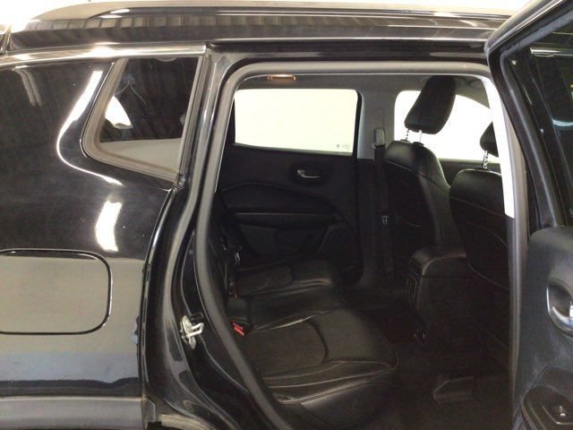 Used 2017 Jeep Compass Latitude w/ Popular Equipment Group AWD/4WD image 14