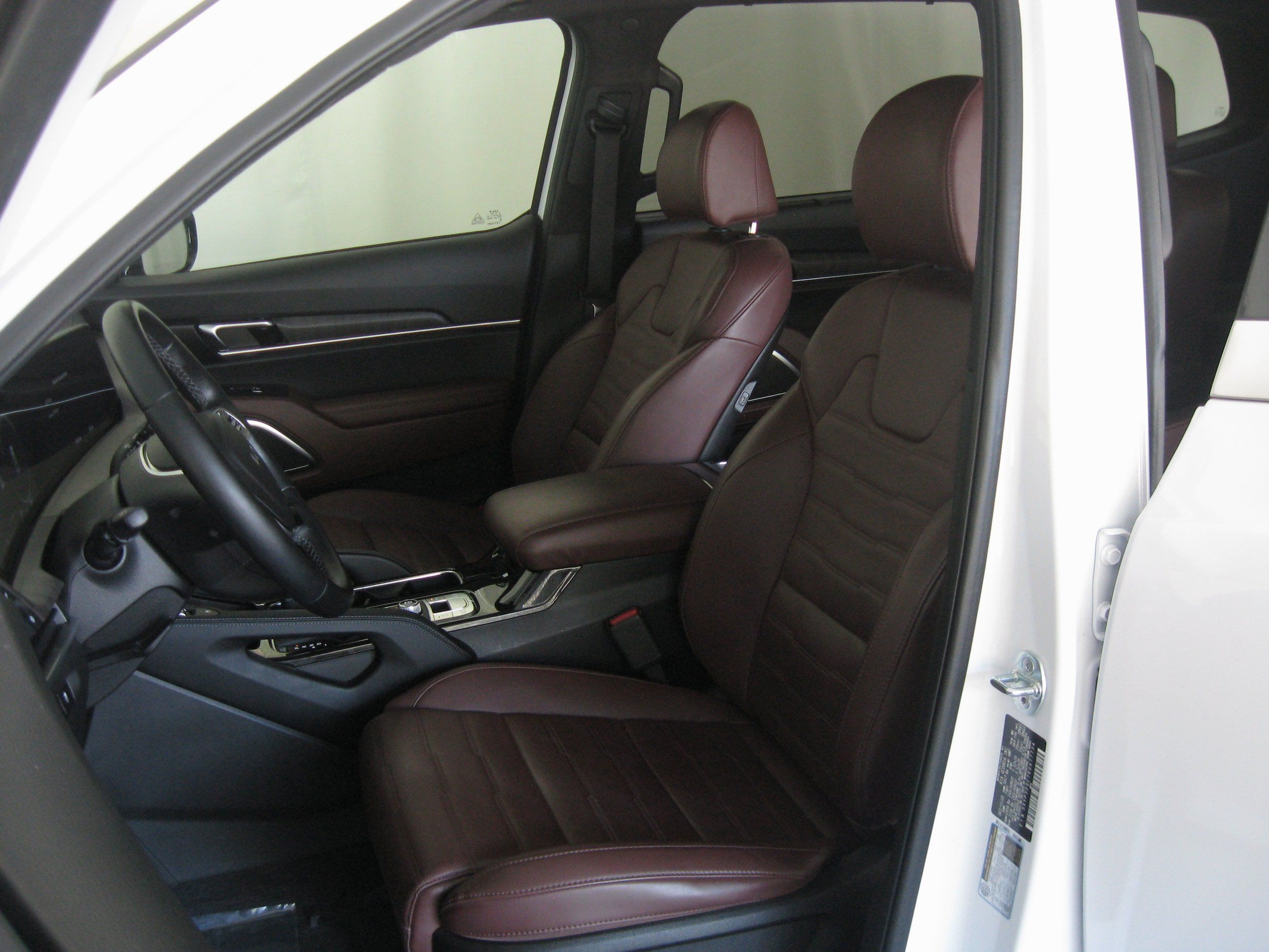 Certified 2024 Kia Telluride SX Prestige AWD/4WD image 8