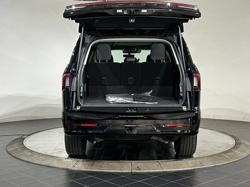 New 2026 Lincoln Navigator Reserve AWD/4WD image 34