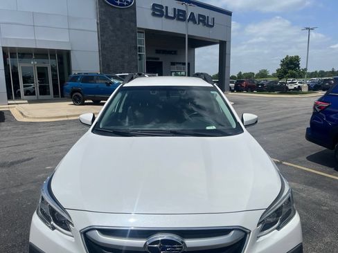 Used 2020 Subaru Outback Limited w/ Popular Package #2 AWD/4WD image 4