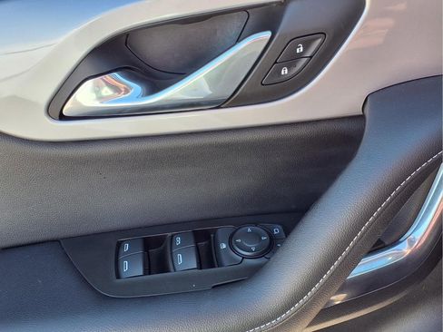 Used 2023 Chevrolet Blazer LT w/ Convenience Package image 16