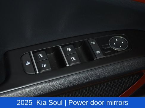 Used 2025 Kia Soul GT-Line w/ GT-Line Technology Package FWD image 23