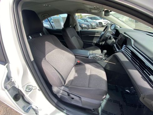 Used 2025 Toyota Camry LE FWD image 25