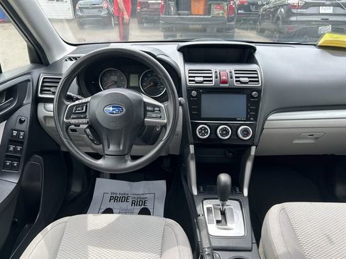 Used 2016 Subaru Forester 2.5i Premium w/ All-Weather Package AWD/4WD image 12