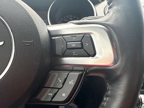 Used 2018 Ford Mustang Convertible w/ Equipment Group 101A RWD image 10