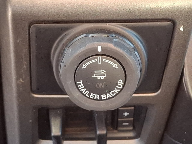 Used 2018 Ford F150 Raptor w/ Equipment Group 802A Luxury AWD/4WD image 26