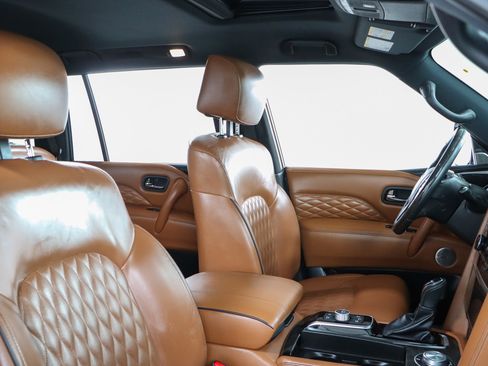 Used 2022 INFINITI QX80 Sensory w/ Cargo Package image 32