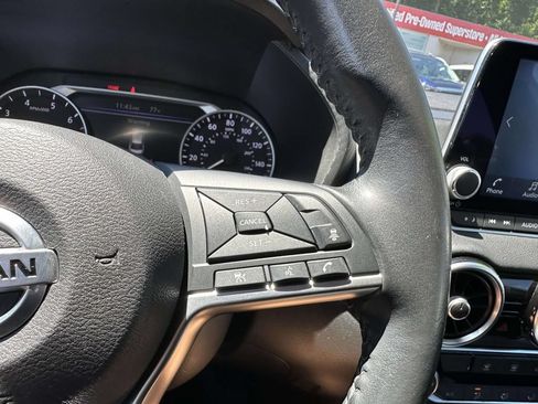 Used 2022 Nissan Sentra SV FWD image 29