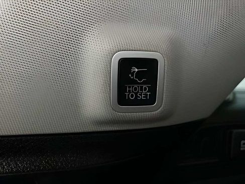 Used 2022 Jeep Grand Cherokee Limited 4xe AWD/4WD image 10