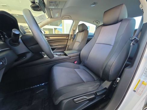 Used 2019 Honda Accord LX image 19