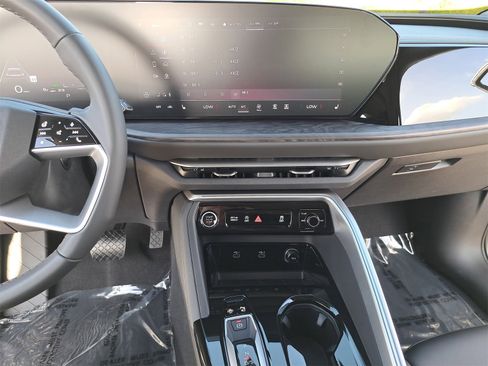 New 2025 Audi Q5 Premium Plus image 21