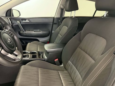 Used 2021 Kia Sportage LX AWD/4WD image 31