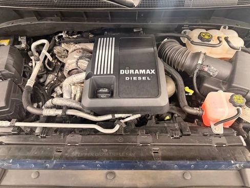 Used 2022 Chevrolet Silverado 1500 RST AWD/4WD image 49