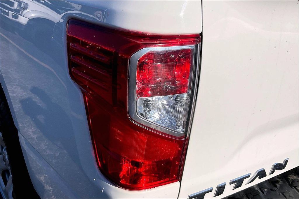 Used 2019 Nissan Titan S w/ S Utility Package AWD/4WD image 29