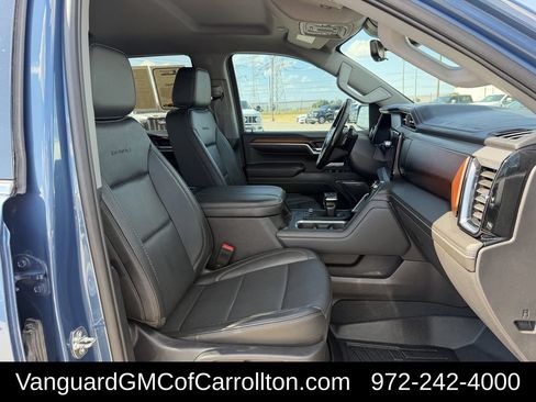 Used 2024 GMC Sierra 1500 Denali w/ Technology Package AWD/4WD image 30