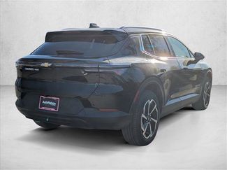 New 2026 Chevrolet Equinox EV LT video 2