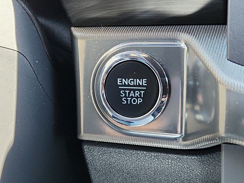 Used 2024 Ford F150 Lariat w/ Bed Utility Package AWD/4WD image 24