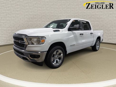 Used 2023 RAM 1500 Big Horn image 1