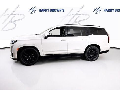 Used 2021 Cadillac Escalade Sport Platinum w/ LPO, ONYX Package image 31