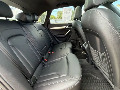 Used 2016 Audi Q3 2.0T Prestige w/ Prestige Package image 12