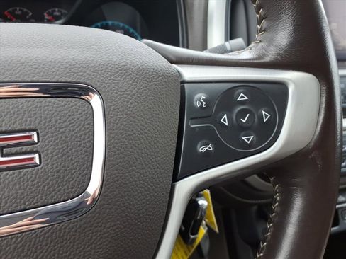 Used 2018 GMC Canyon SLT w/ Driver Alert Package image 26