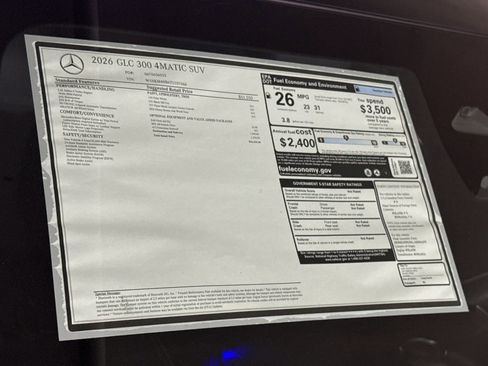 Used 2026 Mercedes-Benz GLC 300 4MATIC image 29