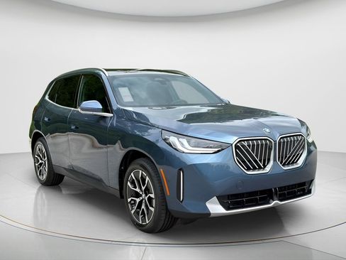 New 2026 BMW X3 xDrive30i AWD/4WD image 3