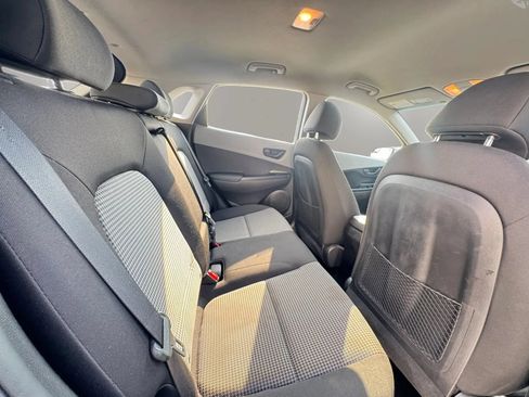 Used 2019 Hyundai Kona SE AWD/4WD image 13