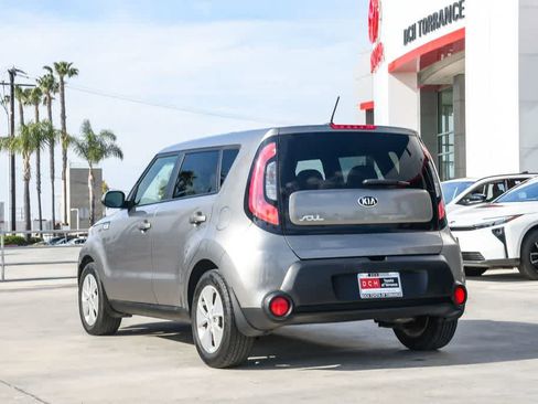 Used 2016 Kia Soul image 9