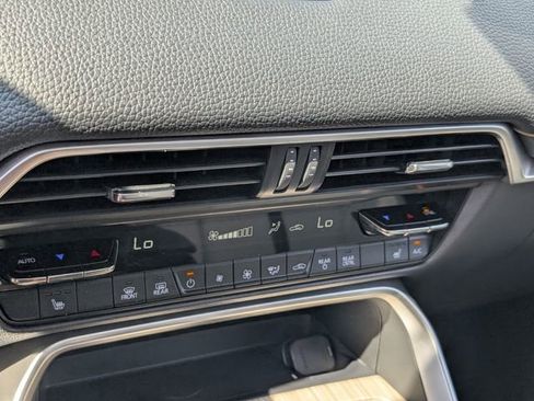 Used 2024 MAZDA CX-90 3.3 Turbo w/ Premium Package image 20