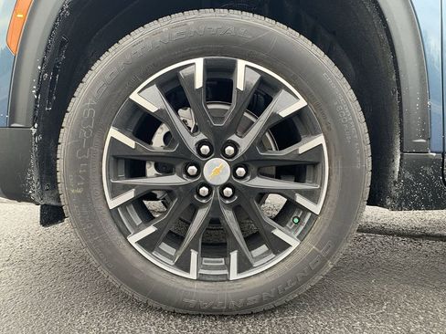 New 2026 Chevrolet Traverse LT w/ Sun and Wheel Package image 19