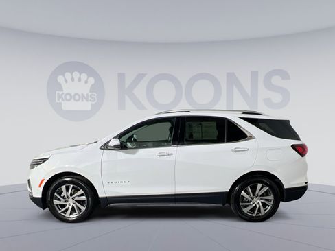 Used 2022 Chevrolet Equinox Premier image 2