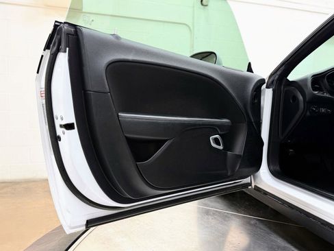 Used 2022 Dodge Challenger R/T w/ Blacktop Package image 12