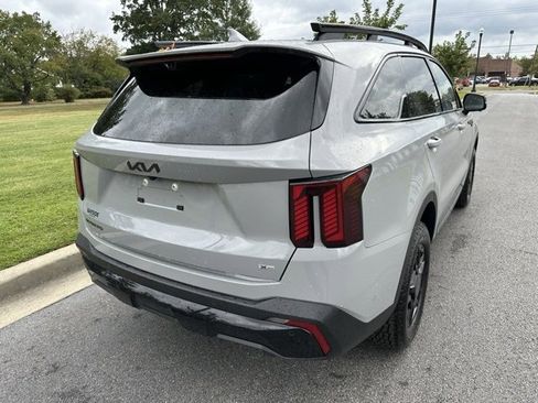 New 2026 Kia Sorento SX Prestige w/ Olive Brown Leather Package image 21