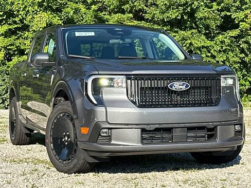 New 2026 Ford Maverick Lobo AWD/4WD image 2