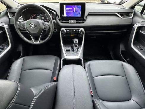 Used 2024 Toyota RAV4 XLE Premium FWD image 11