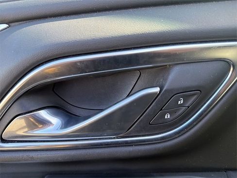 Used 2021 Chevrolet Tahoe Z71 image 7