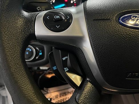 Used 2016 Ford Escape S image 10