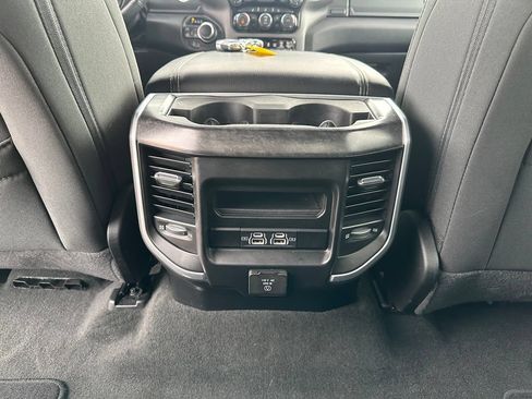 Used 2022 RAM 1500 Big Horn AWD/4WD image 24