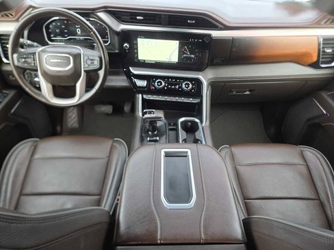 Certified 2022 GMC Sierra 1500 Denali image 26