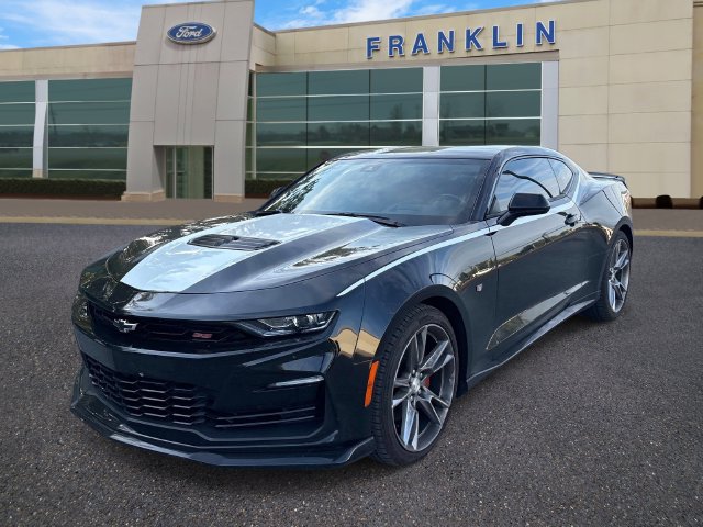 Used 2021 Chevrolet Camaro SS w/ LPO, Ground Effects Package RWD image 3